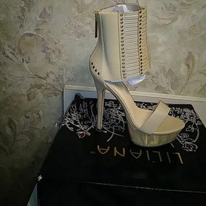 Liliana beige heels